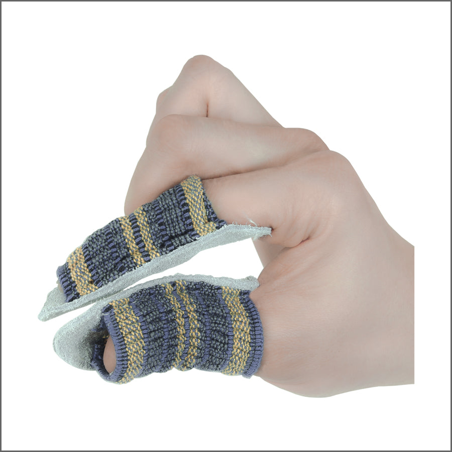 Best Finger Guards for Knitting - 4 Types Tested! 